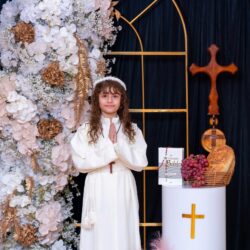 Holy Communion Of Santamaria Kakka